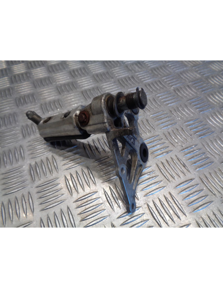 platine repose cale pied droit moto honda cbr 1000 f sc25