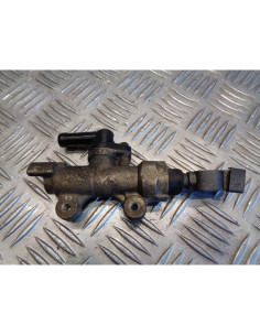 maitre cylindre frein arriere moto honda cbr 1000 f sc25