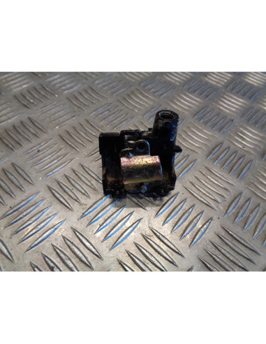 cocotte gauche support retroviseur scooter yamaha xc 125 beluga 3te