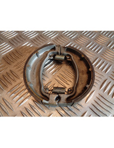 jeu machoire frein arriere scooter kymco 125 movie xl 2