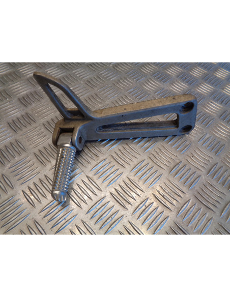 platine repose cale pied arriere droit moto Yamaha 125 tdr 4fu / 5ae
