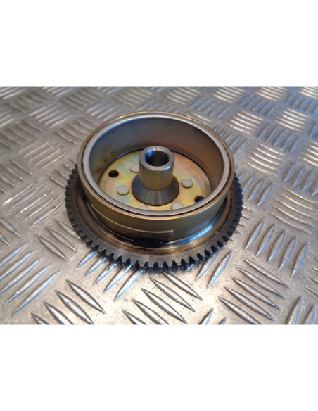 rotor volant allumage am6 pour stator 12 bobines yamaha 50 tzr rieju mrt beta rr