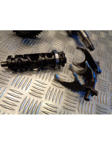 boite de vitesse moto honda cb 750 c custom rc06