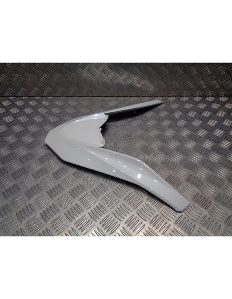 cache avant centrale coque blanc scooter honda 125 pcx apres 2021carrosserie car