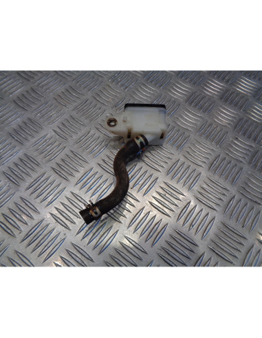 bocal de frein arriere quad kymco 250 mxu rfbl6000