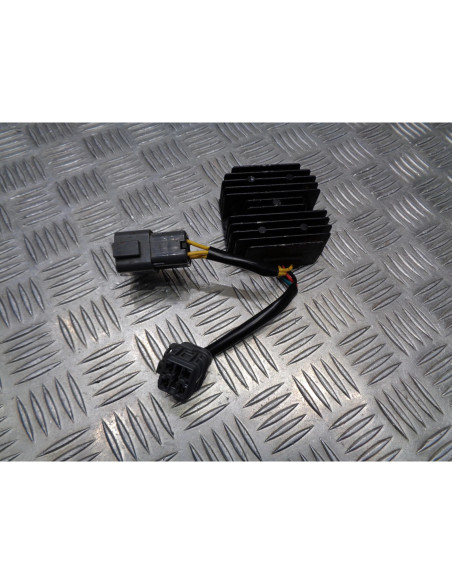 regulateur charge batterie quad kymco 250 mxu rfbl6000