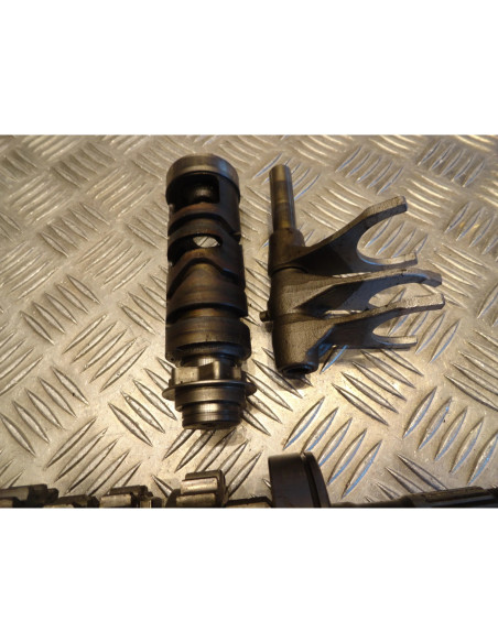 boite de vitesse moto suzuki 600 gsxf moteur n717