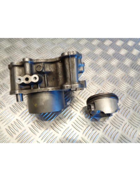 cylindre piston avant moto suzuki 650 sv 2003 - 2009