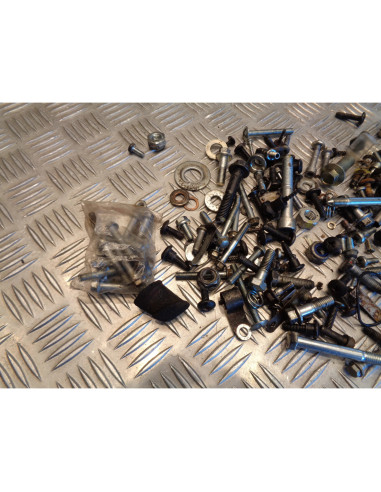 kit visserie ecrou vis scooter piaggio 50 liberty 2 temps c42500 2009