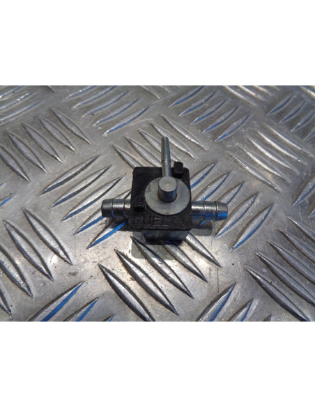 robinet essence supplementaire universel scooter piaggio 50 liberty 2 temps c425