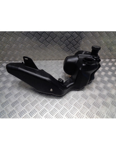 reservoir essence scooter piaggio 50 liberty 2 temps c42500 2009