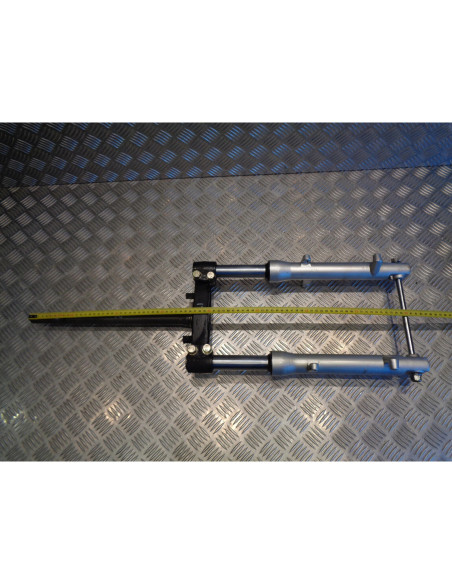 fourche pour scooter chinois 50 125 cc gy6 n21