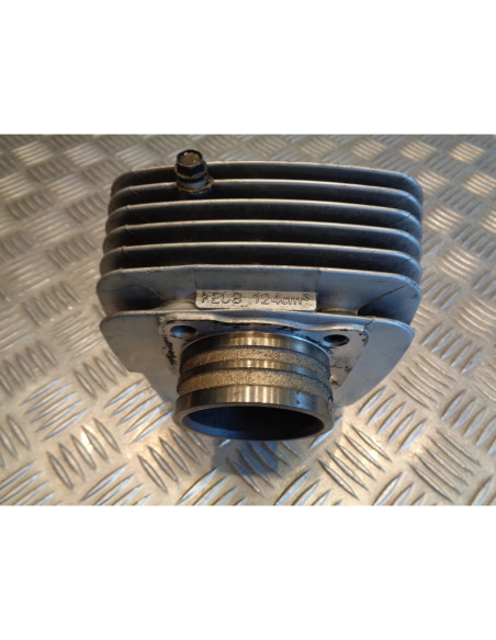 cylindre moto kymco 125 stryker