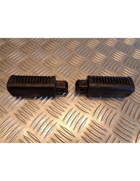 paire cale repose pied scooter suzuki 50 ap
