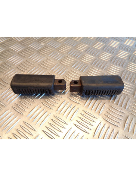 paire cale repose pied scooter suzuki 50 ap