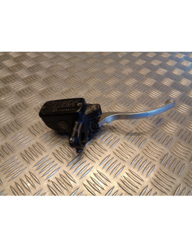 maitre cylindre frein avant scooter honda fjs 600 silverwing 2002