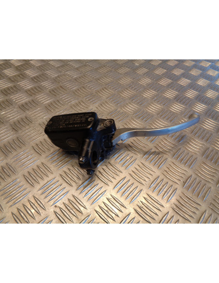 maitre cylindre frein avant scooter honda fjs 600 silverwing 2002