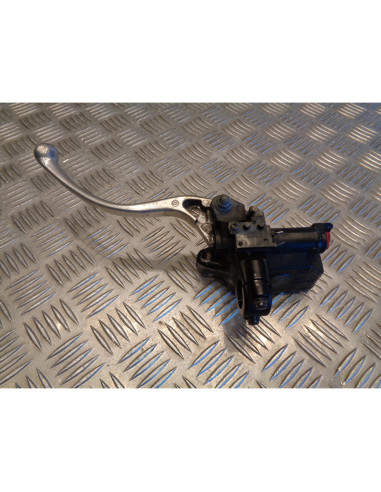 maitre cylindre frein avant scooter honda fjs 600 silverwing 2002