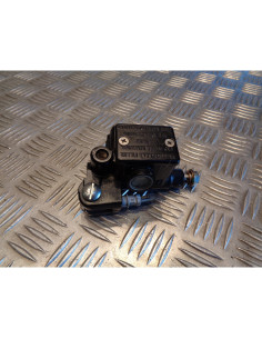 maitre cylindre droit frein avant scooter piaggio 50 zip lbmc25e 2009 - 15 2 tem 2