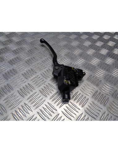 maitre cylindre frein avant scooter piaggio 125 x9 et evolution