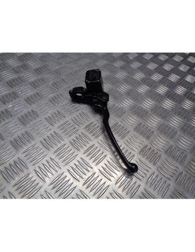 maitre cylindre frein avant scooter piaggio 125 x9 et evolution