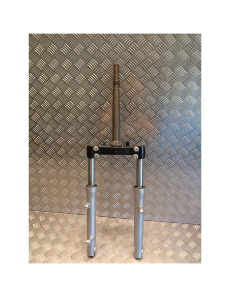 fourche pour scooter chinois 50 125 cc gy6 n23