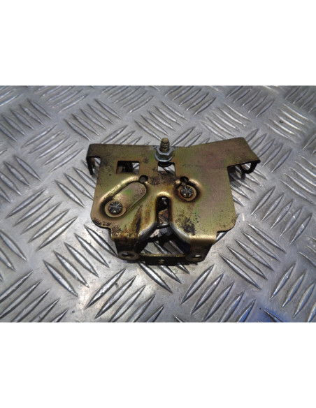 mecanisme ouverture verrouillage serrure selle scooter kymco 125 grand dink 2001