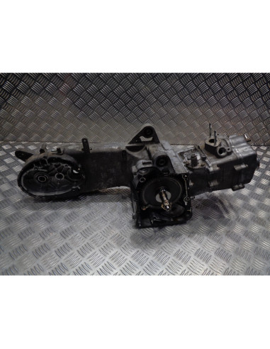 moteur sh25c scooter kymco 125 grand dink 2001 - 07 22915 kms