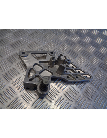 platine repose cale pied avant droit moto honda 125 cbr jc34a mlhjc34a