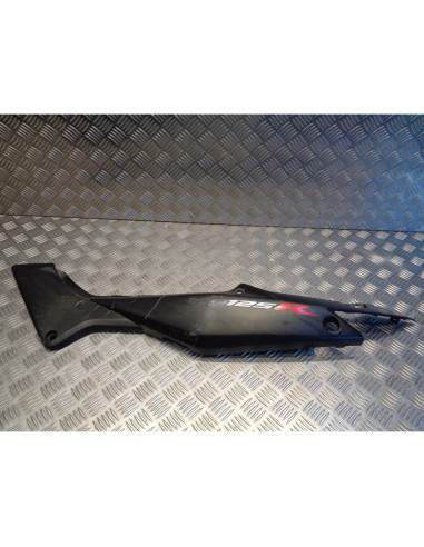 cache lateral arriere gauche moto honda 125 cbr jc34a mlhjc34a