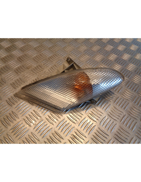 clignotant avant droit scooter suzuki an 400 burgman js1au wvau 1999 - 02