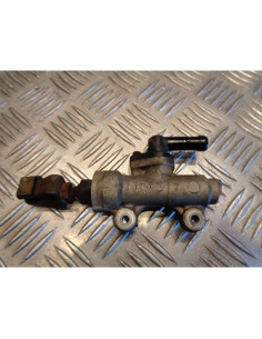 maitre cylindre frein arriere moto honda vfr 750 f rc36 1992 2