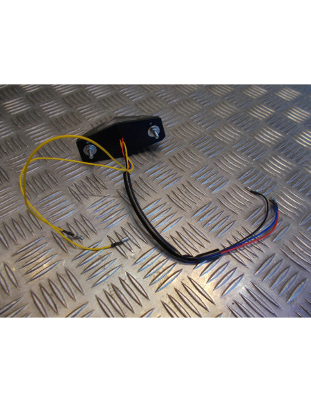 feu arriere led cabochon fume clignotant intégre eclairage plaque moto scooter q