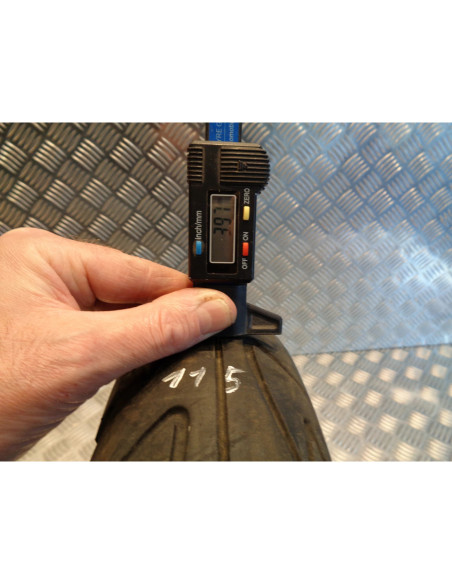 pneu bridgestone hoop b01 100 / 90 - 10 56j occasion