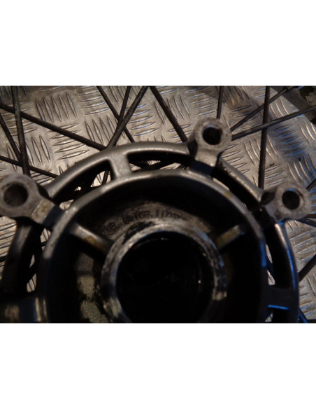 jante arriere moto peugeot 50 xp7 b 6.108.117971 18 pouces