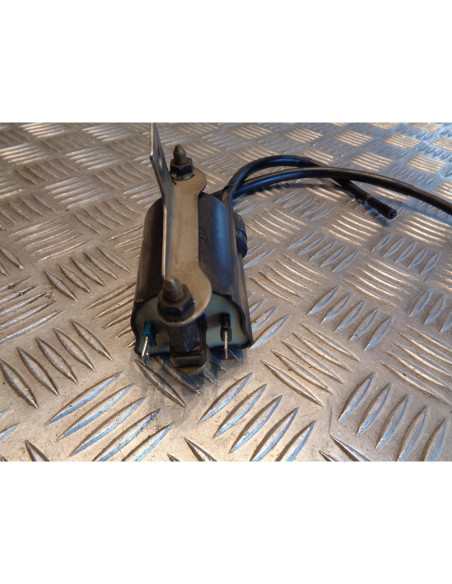 bobine haute tension 2 / 3 allumage moto honda cbr 1100 xx sc35