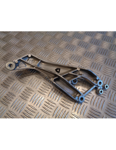 platine repose cale pied arriere droit moto honda cbr 1100 xx sc35