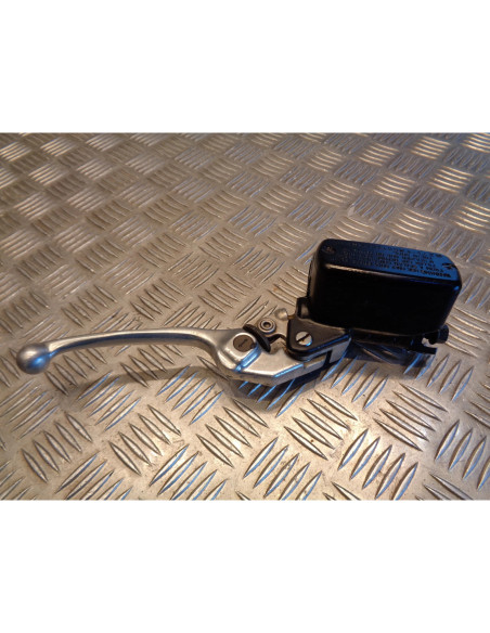 maitre cylindre frein avant moto honda cbr 1100 xx sc35