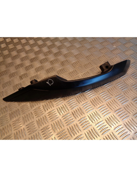 poignee maintien passager droit scooter peugeot 125 satelis j2aaba