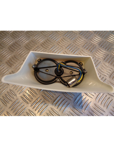 feu arriere blanc a led pour scooter mbk 50 booster bws apres 2004