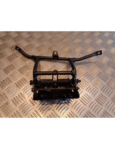 charniere selle scooter honda fes 125 pantheon 4 temps jf12a 2003 - 2007
