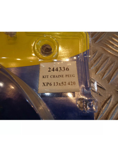 kit chaine renforce pas 420 pignon 13 x couronne 52 dents moto peugeot 50 xp6 sa