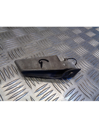 cale repose pied gauche scooter chinois generic 50 onyx 4 temps ge137qmb-2b