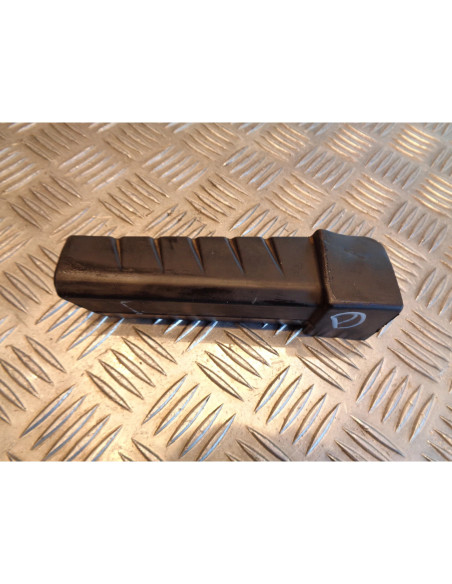 repose cale pied droit scooter honda fes 125 pantheon 4 temps jf12a 2003 - 2007