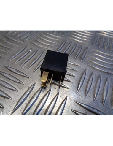 relais electrique scooter honda fes 125 pantheon 4 temps jf12a 2003 - 07