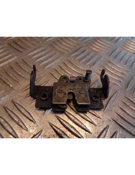 mecanisme ouverture verrouillage selle scooter piaggio 125 x9