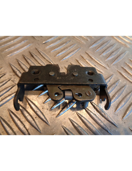 mecanisme ouverture verrouillage selle scooter piaggio 125 x9