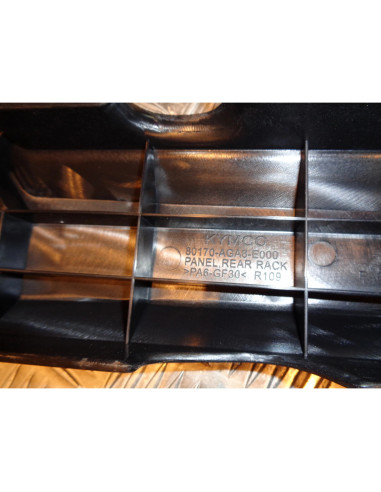 cache carenage porte paquet bagage coffre arriere quad kymco 700 550 mxu 80170-a