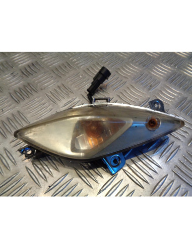 clignotant arriere gauche scooter chinois generic 50 onyx 4 temps ge137qmb-2b