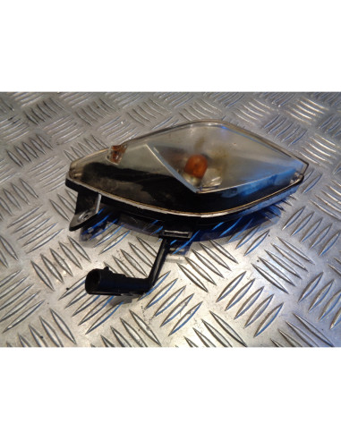 clignotant arriere gauche scooter chinois generic 50 onyx 4 temps ge137qmb-2b